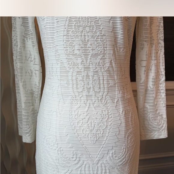Cache White Long Sleeve Dress - Picture 3 of 6